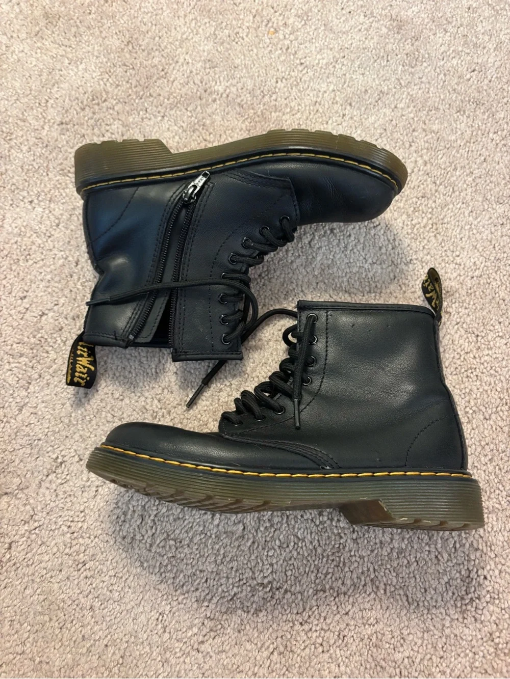 Dr. Martens Junior 1460 Softy T leather lace-up combat boots bin black